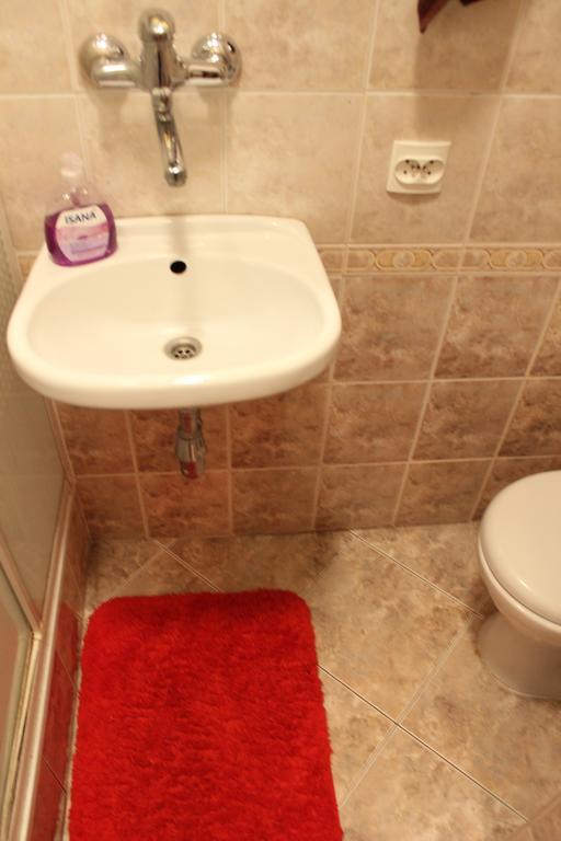 Pokoje Na Chmielnej 2 Varsóvia Quarto foto