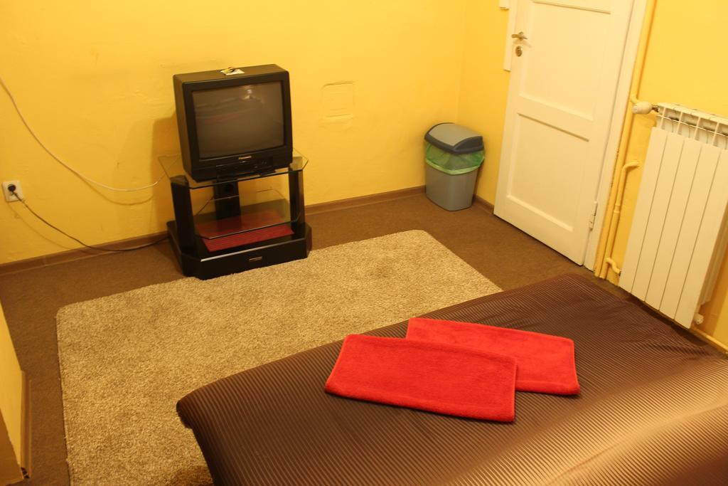 Pokoje Na Chmielnej 2 Varsóvia Quarto foto